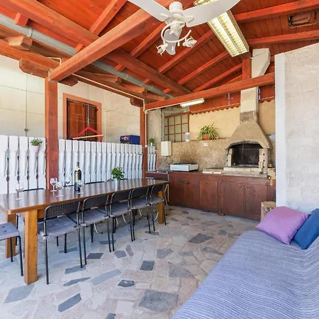 1 Bedroom Gorgeous In *