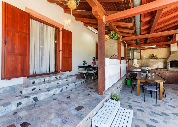 Stunning In With Kitchen Appartement Pula
