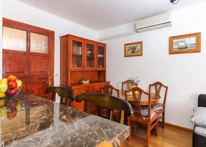 Stunning In With Kitchen Appartement